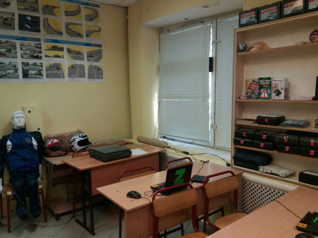 Автошкола "Перспектива" в поселке Северный фото
