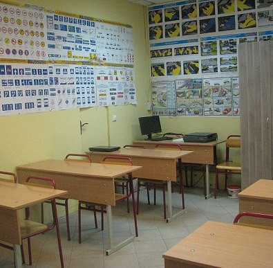 Автошкола "Перспектива" в поселке Северный фото