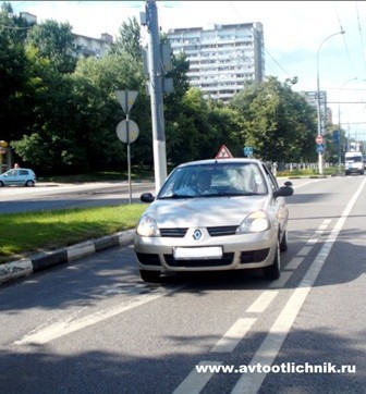 Автошкола "АвтоОтличник" в Перово фото