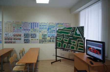 Автошкола "Лидер Виктория" в Зябликово фото Автошкола "Лидер Виктория" в Зябликово фото